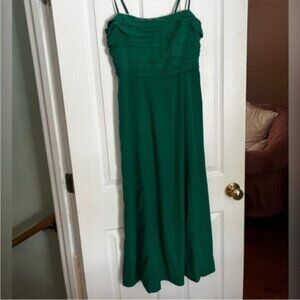 Elegant Green Spaghetti-Strap Maxi Dress